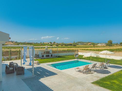 Πισίνα στο ή κοντά στο Villa La Luna