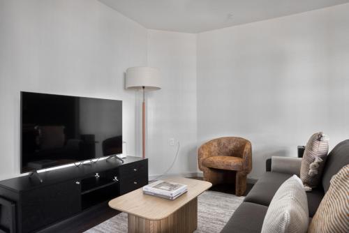 Billede fra billedgalleriet på Central Square 2br w gym nr T BOS-818 i Cambridge