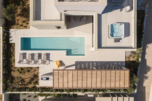 Villa Iocaste - With private pool and EV station