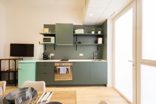 new flat 2 rooms 4 Pax, wifi AC