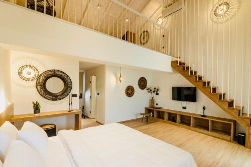 PARGA SUITES