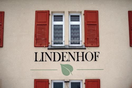 Un certificado, premio, letrero u otro documento en Gruppenhaus Lindenhof Churwalden
