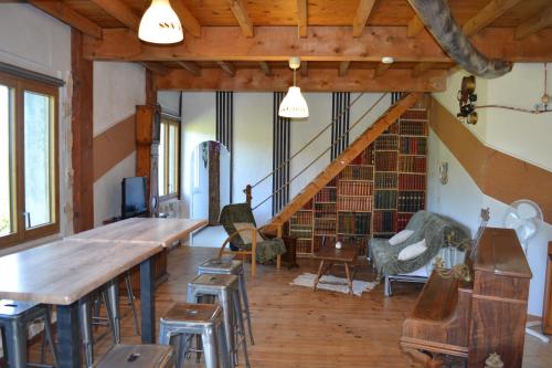 Escape gîte de 4-6-8 pers avec jacuzzi entre Anduze et Alès