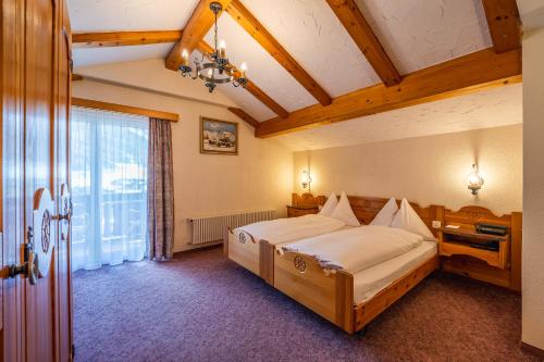 Hotel Christiania Saas-Fee photo 2