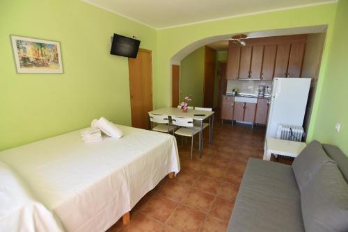 RNET - 600 Studio Isla de Roses 27A
