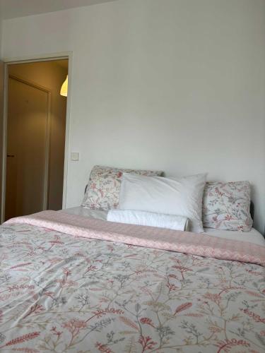 Cozy Corner near Paris La Defense Grande Arche