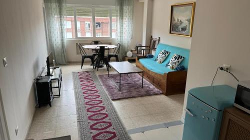 Apartamento completo, 2 dormitorios, Céntrico, Soleado y cerca de la Playa
