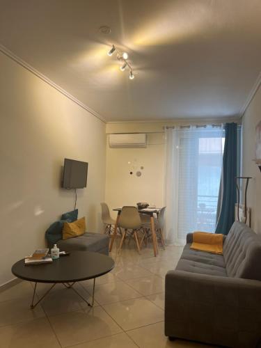 Zdjęcie z galerii obiektu Colourful Artistic apart 100mbps center of Athens w Atenach