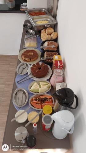 Makanan di atau berdekatan hotel