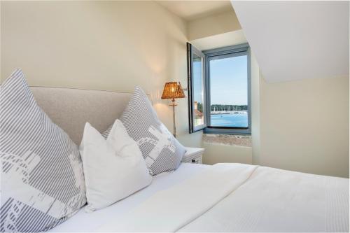 Casa Blanca Seaview