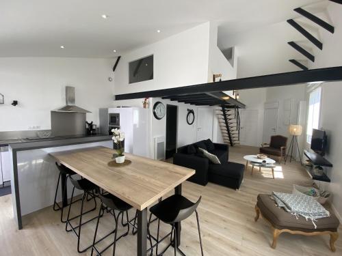 Maison style loft plein centre ville