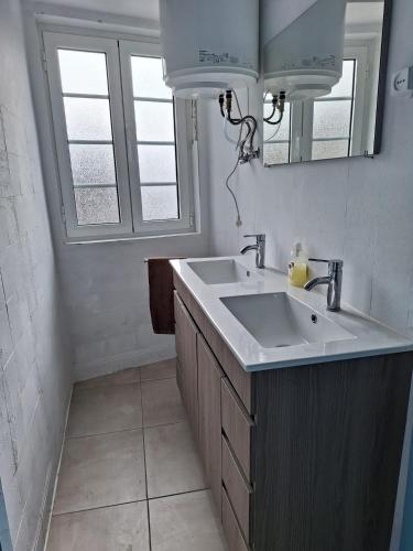 Gambar di galeri bagi Mira Serra Hostel di Caria