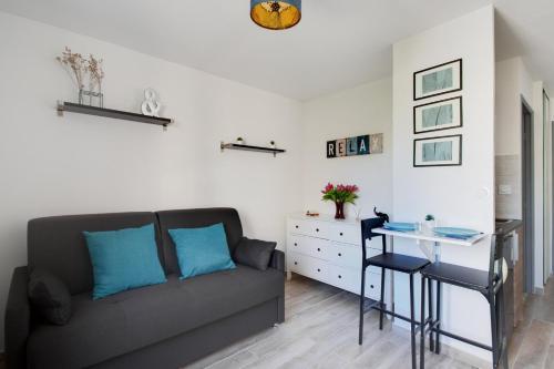 The Cute Sans-Souci Studio