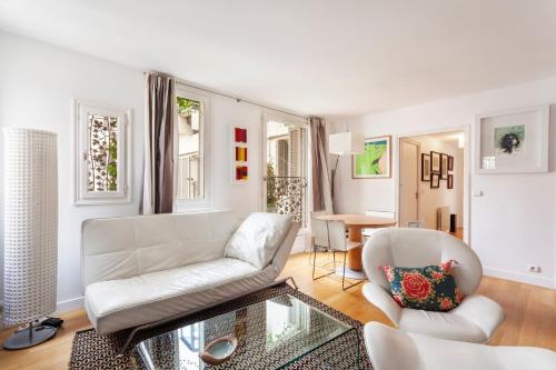 GuestReady - Spacious apartment in the heart of the Marais