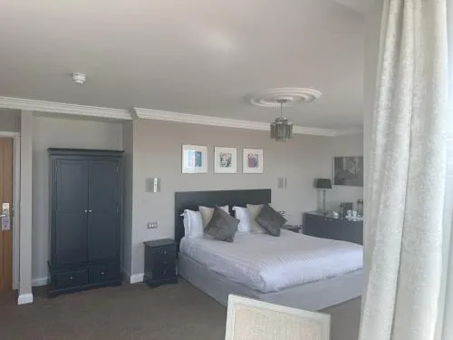 Legends Hotel photo 42