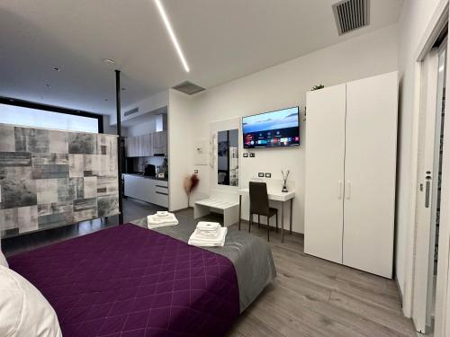 San Saba Street Apartment 48