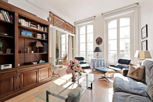 GuestReady-Apt pour 4, lumineux au coeur de Paris