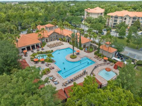Near Disney w/ pool-3BR/2BA-Spacious & Cozy Condo photo 47