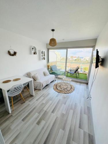 Studio vue mer avec WIFI