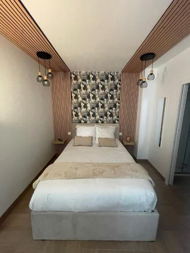 Eiffel tour Cosy Bali