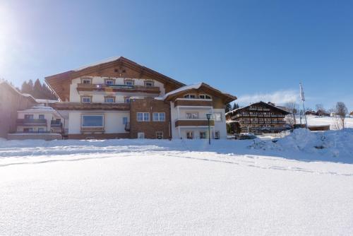 Appartements Landhaus Hubertus Wellness & Breakfast semasa musim sejuk