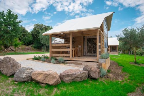 Сад в Agriglamping Butterfly House Sardegna