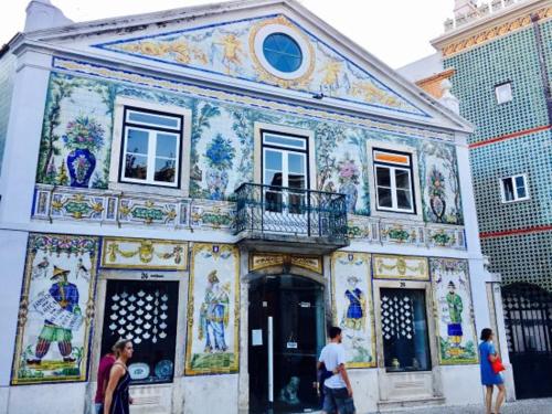 Cozy & Comfortable Room in central Lisbon