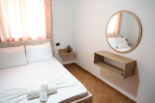 Gallery image of Apartments Villa Luti in Stjar