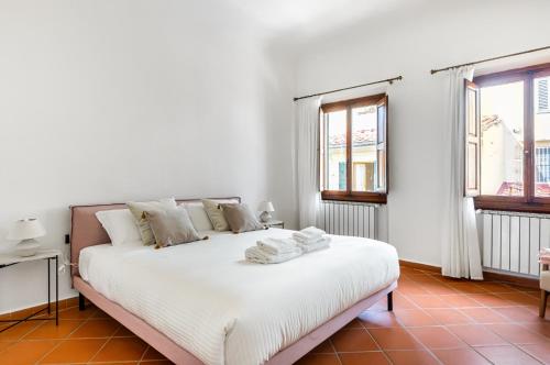 GuestHost - Sant'Ambrogio Gem - Chic Florence Nest