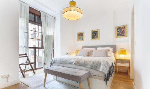 Postel nebo postele na pokoji v ubytování Apartamento Retiro III en Madrid