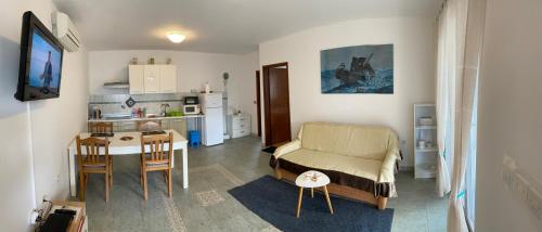 Apartment and room Josip 2007