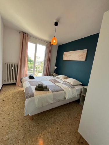 Photo de la galerie de l'établissement Appartement climatisé avec 2 chambres, à Avignon