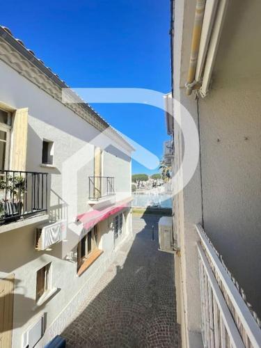 Photo de la galerie de l'établissement Appartement P2 - Centre ville, au Grau-du-Roi