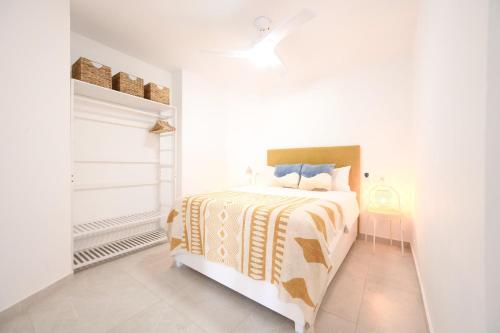 Burgos, terrace, pool, parking by 10ToSea