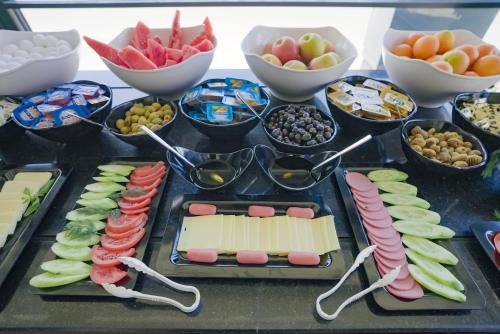 Jídlo v hotelu nebo okolí