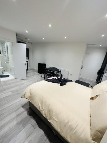 Ένα ή περισσότερα κρεβάτια σε δωμάτιο στο Studio Near London Vauxhall