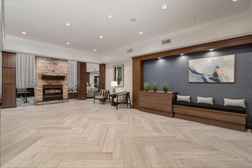 Zona de estar de Staybridge Suites Longview by IHG