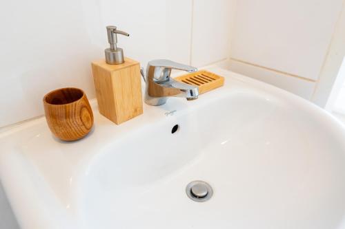 Ένα μπάνιο στο Vienna City Apartment Erlachgasse