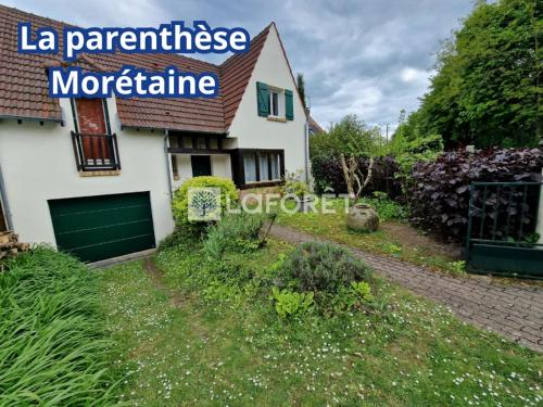 Κήπος έξω από το La Parenthèse Morétaine