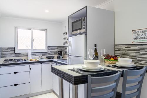 O bucătărie sau chicinetă la Love vacation rental aruba