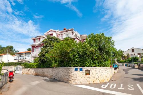 Guesthouse Ava