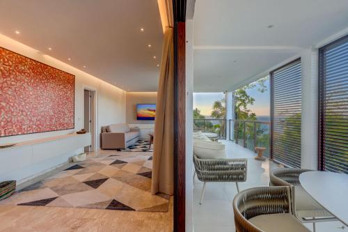 Χώρος καθιστικού στο Casa Capri 601