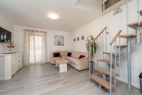 APARTMENT LEO NOVALJA