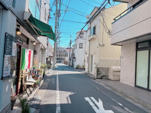 Ikebukuro area, two layer house, double subway,3 min walk to stn, 双地铁车站步行3分 直达新宿 涩谷 银座 池袋 皇居 最大6人