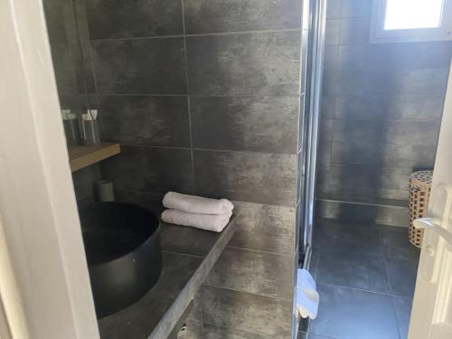 Photo de la galerie de l'établissement Exceptional location Charme Parisien, à Paris