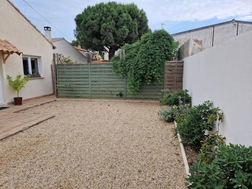 Photo de la galerie de l'établissement Jolie petite maison indépendante proche centre ville Narbonne, à Narbonne