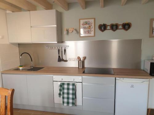 Photo de la galerie de l'établissement Jolie petite maison indépendante proche centre ville Narbonne, à Narbonne