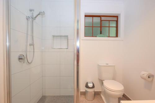 Phòng tắm tại Amber Cottage