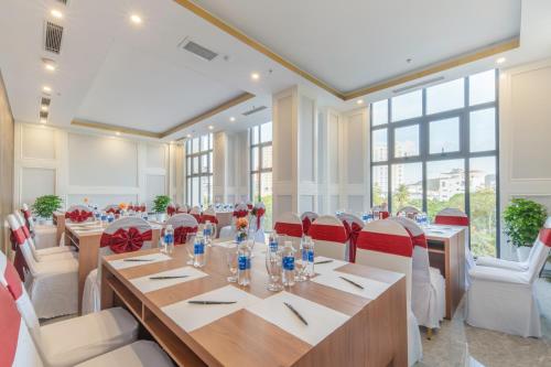 Posezení v ubytování Avari Hotel