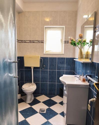 Ένα μπάνιο στο Apartments Dalmatia